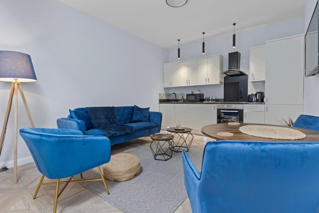 Modern Apartment Off-Road Parking-Twin Room Suite 4 Nottingham Exteriör bild